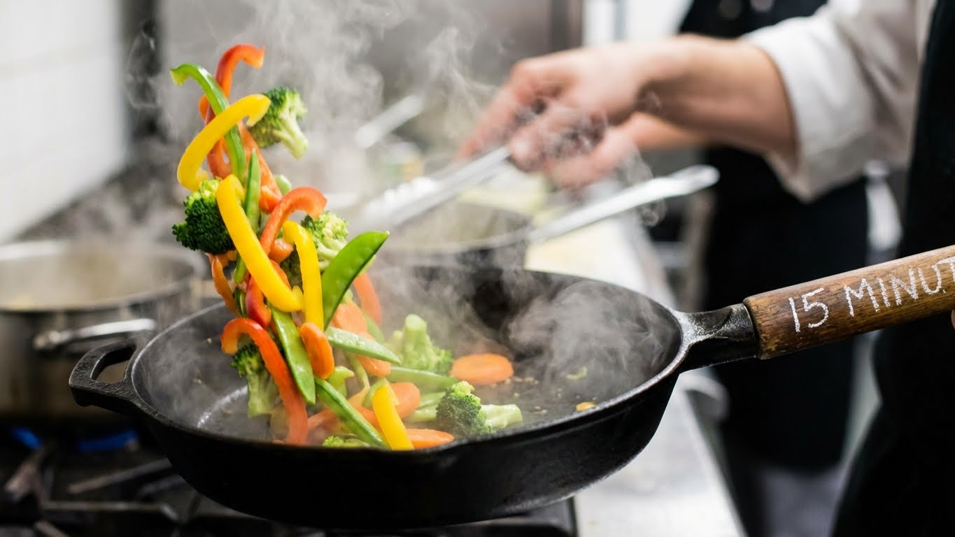 Nie mam czasu gotować: 15-minutowe przepisy i ekspresowa dieta dla zapracowanych